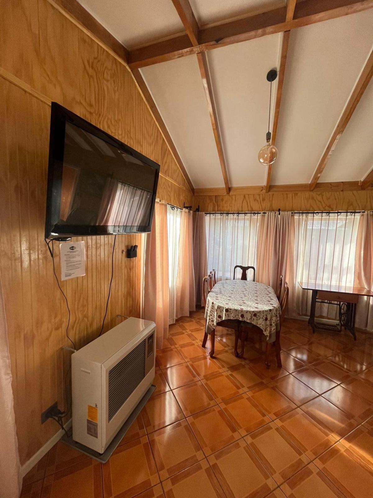 Cabanas Espanol Coyhaique Exterior photo