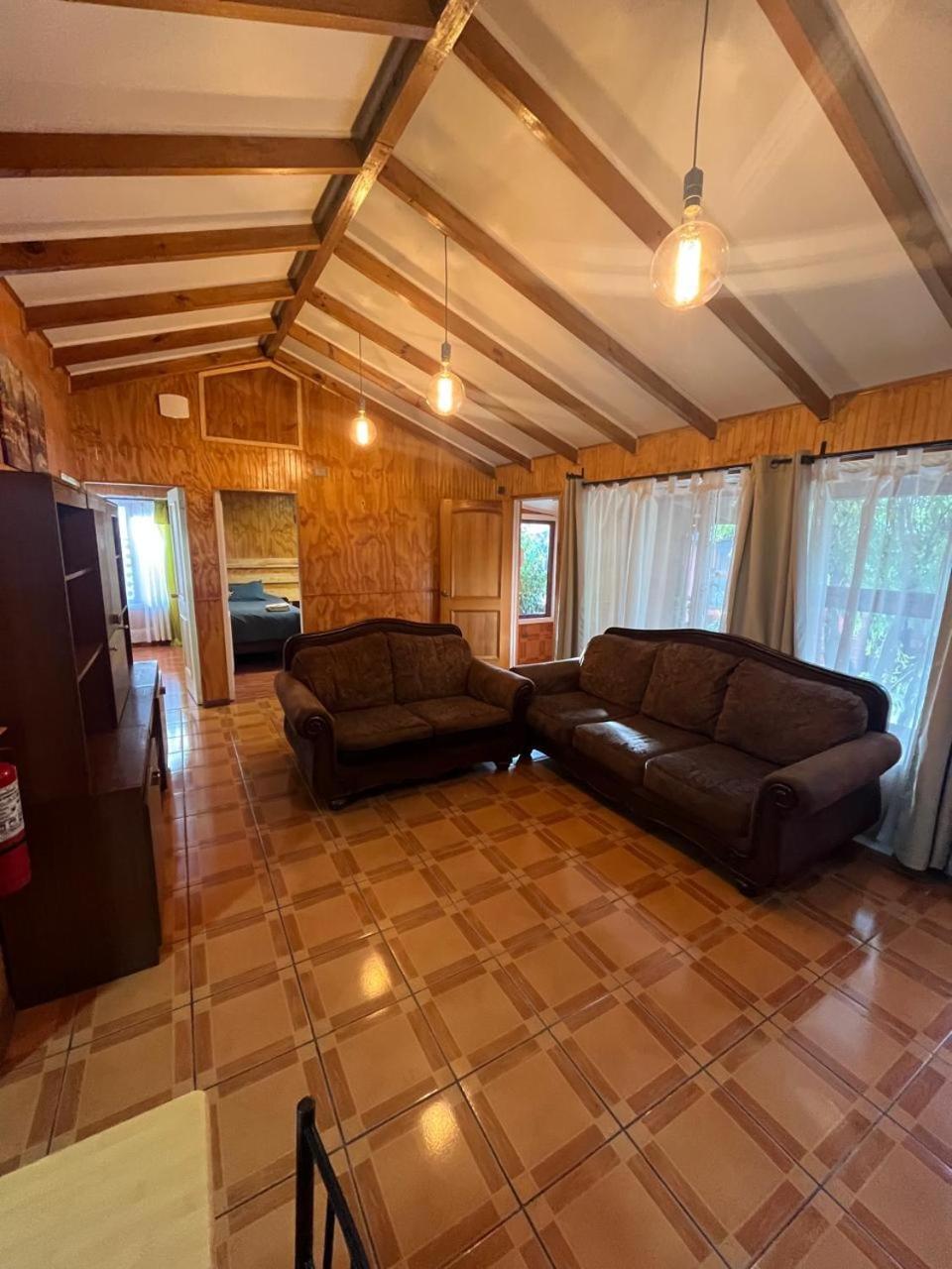 Cabanas Espanol Coyhaique Exterior photo