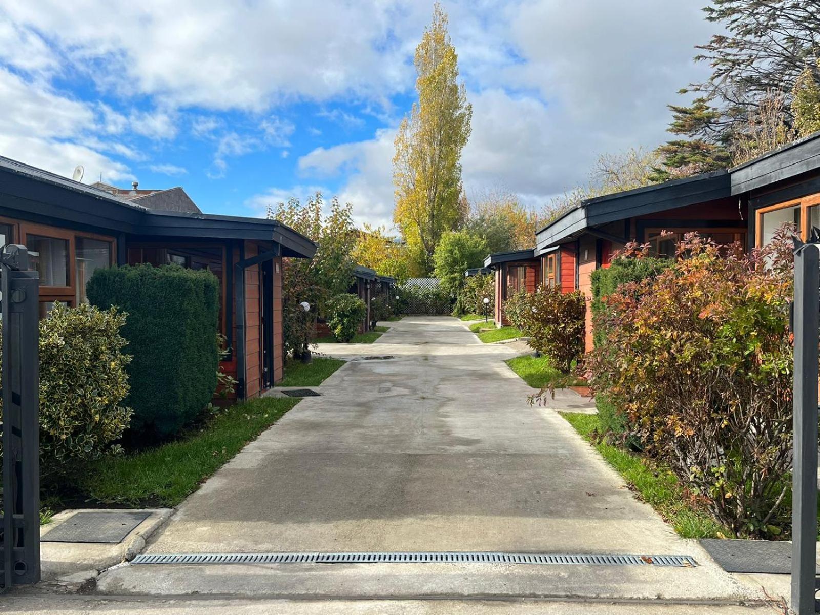 Cabanas Espanol Coyhaique Exterior photo